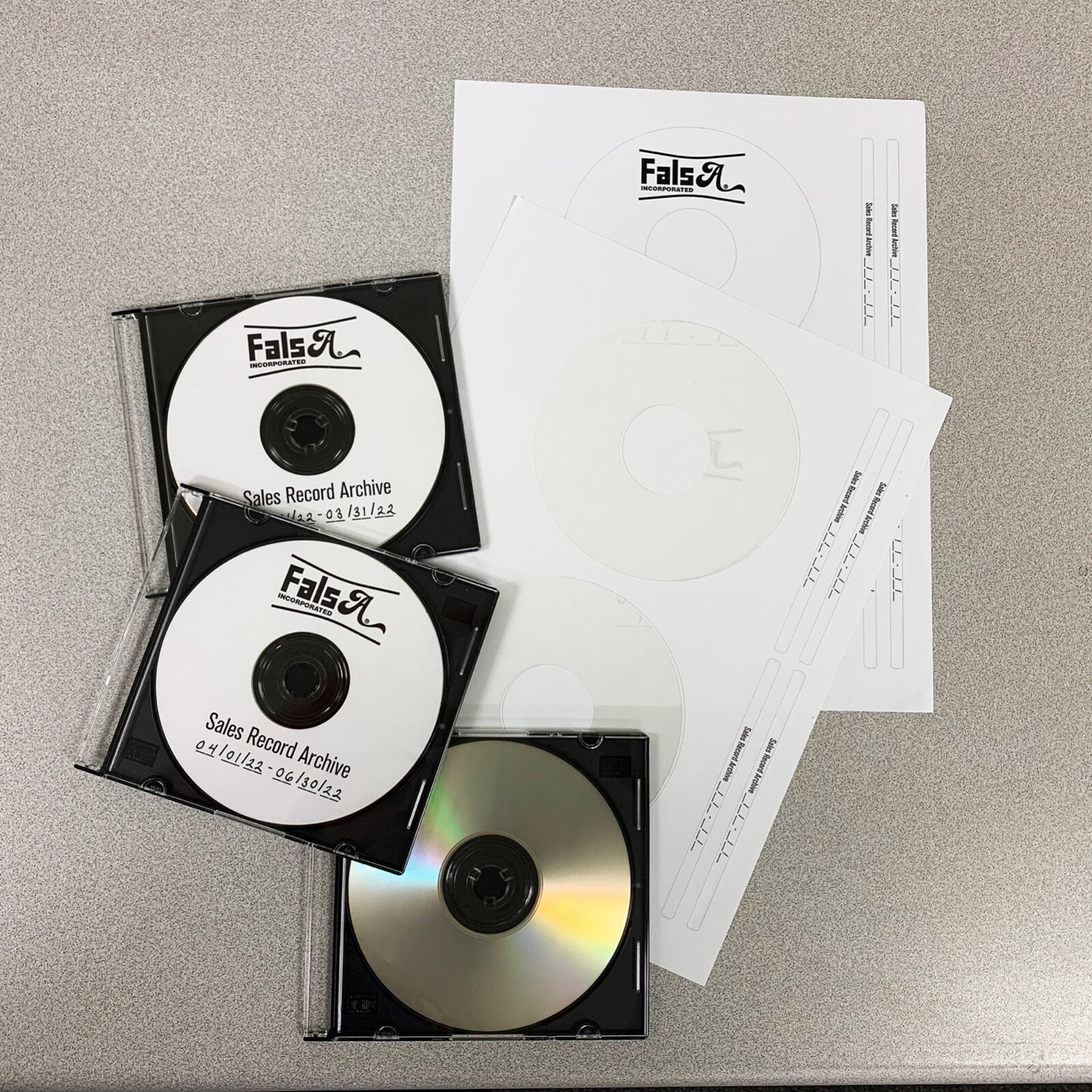 100 CD/ DVD Laser and Ink Jet Labels Templates 5931, 8931, 8691,8692. 50 Sheets!