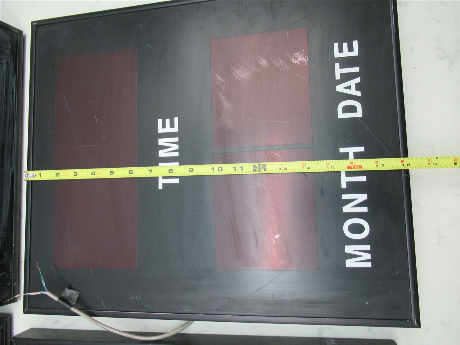 Lot of 4 Time Month Date Wall Hanging LED Display Signs 18″ x 15″ Wall Mount