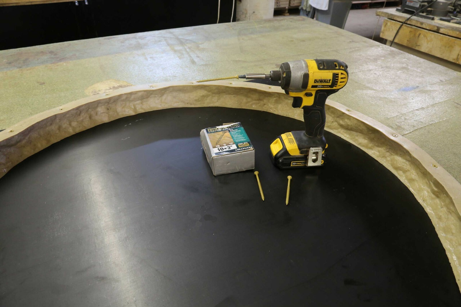 Stone Master Molds Chiseled Edge Concrete Countertop Edge Form Liner 10’x2.5″