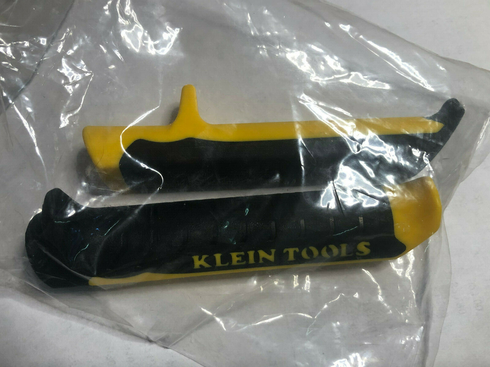 Klein 89TT Slip-On Handles With Tether Hole, One (1) Pair