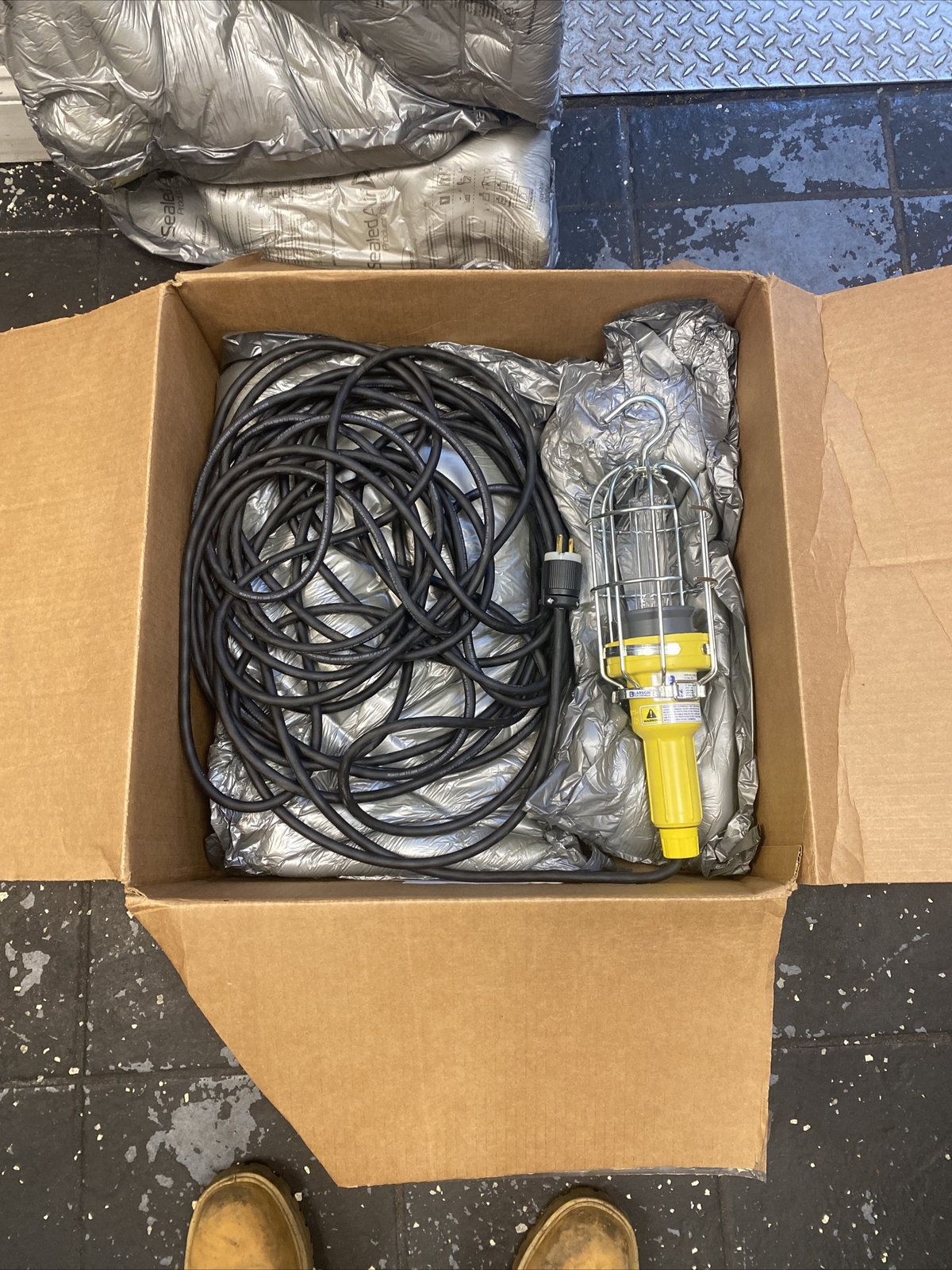 Larson Electronics UV Light
