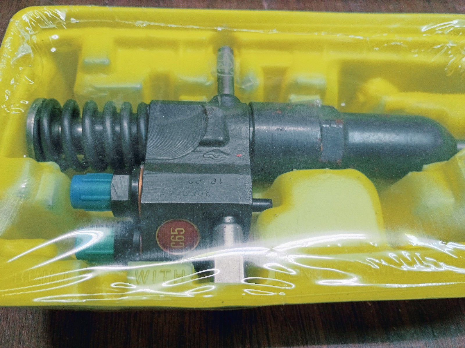 DETROIT DIESEL R-5229365 INJECTOR C65 CLASIC Series 71 6 MONTH WARRANTY!