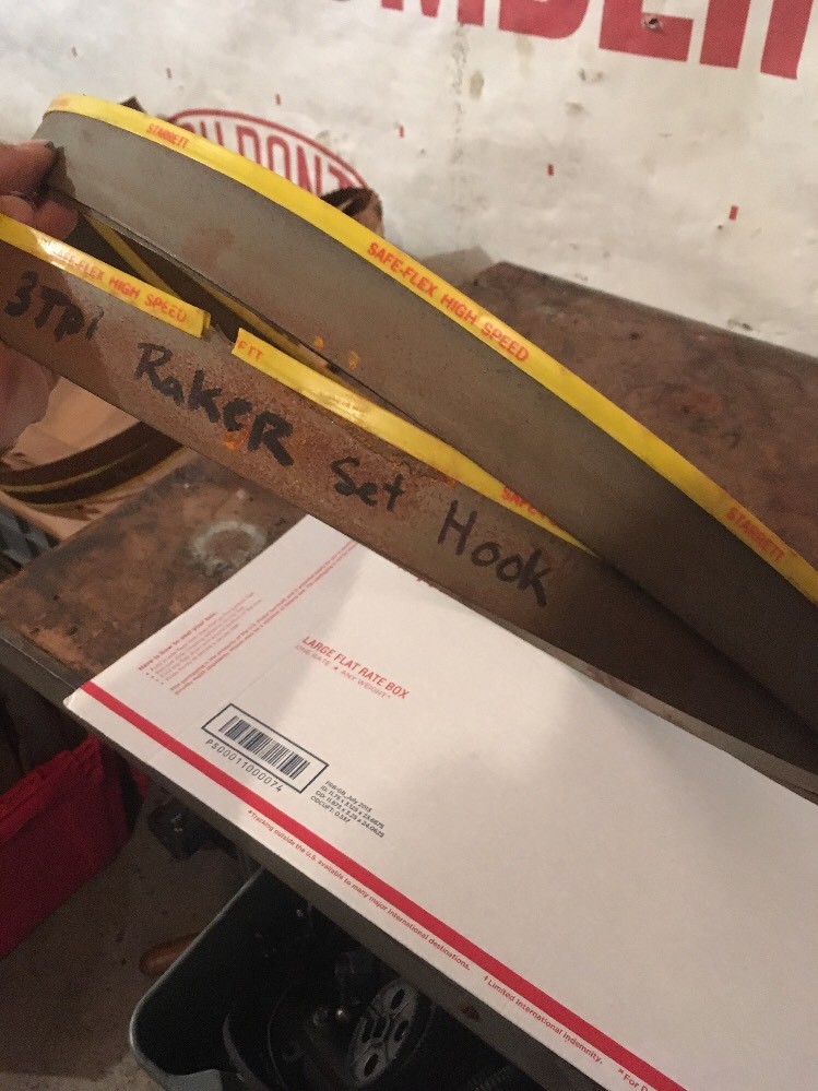 Starrett 14’6″x1-1/4x.042″ 174″ 3 Tooth Raker Hook Safe-flex HSS Band Saw Blade
