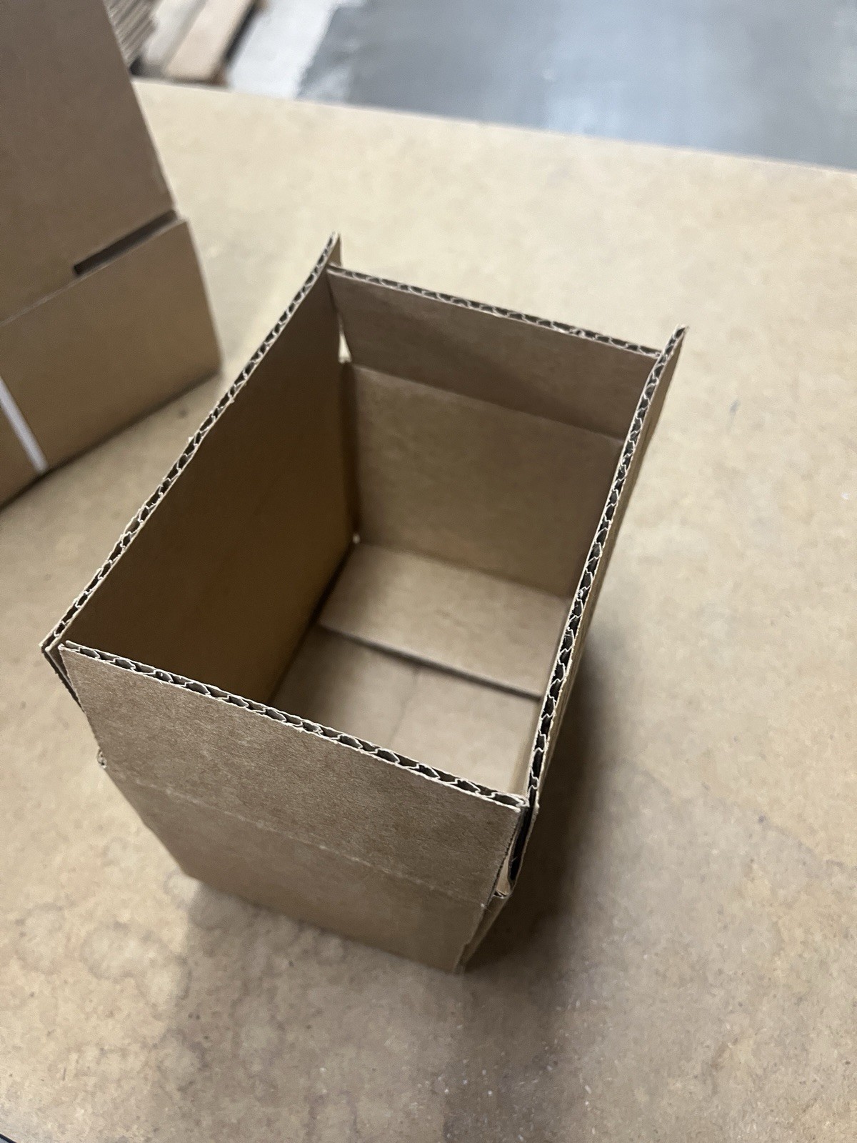 Brown Corrugated Shipping Boxes – 6x4x4 one bundle of 25 boxes.