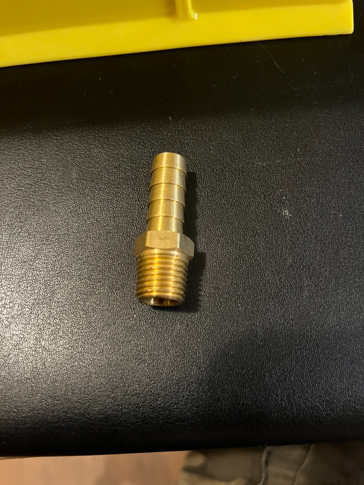 ⅜ HOSE BARB X ¼ MALE NPT Brass Pipe Fitting Gas Fuel Water Air — Pack of 25
