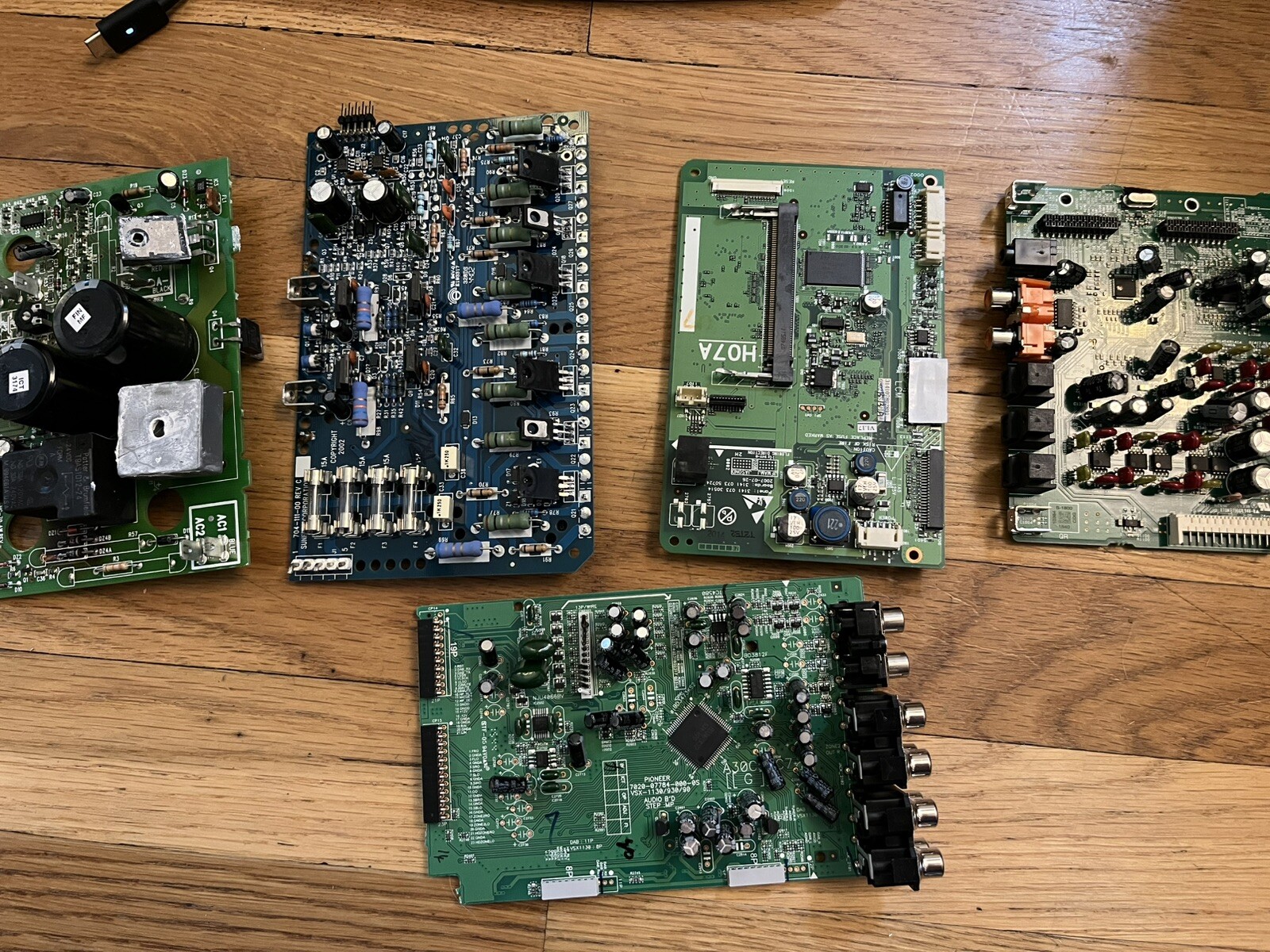 Lot Of 1.2kg Mix Of 9 PCBs – Please Read Description.