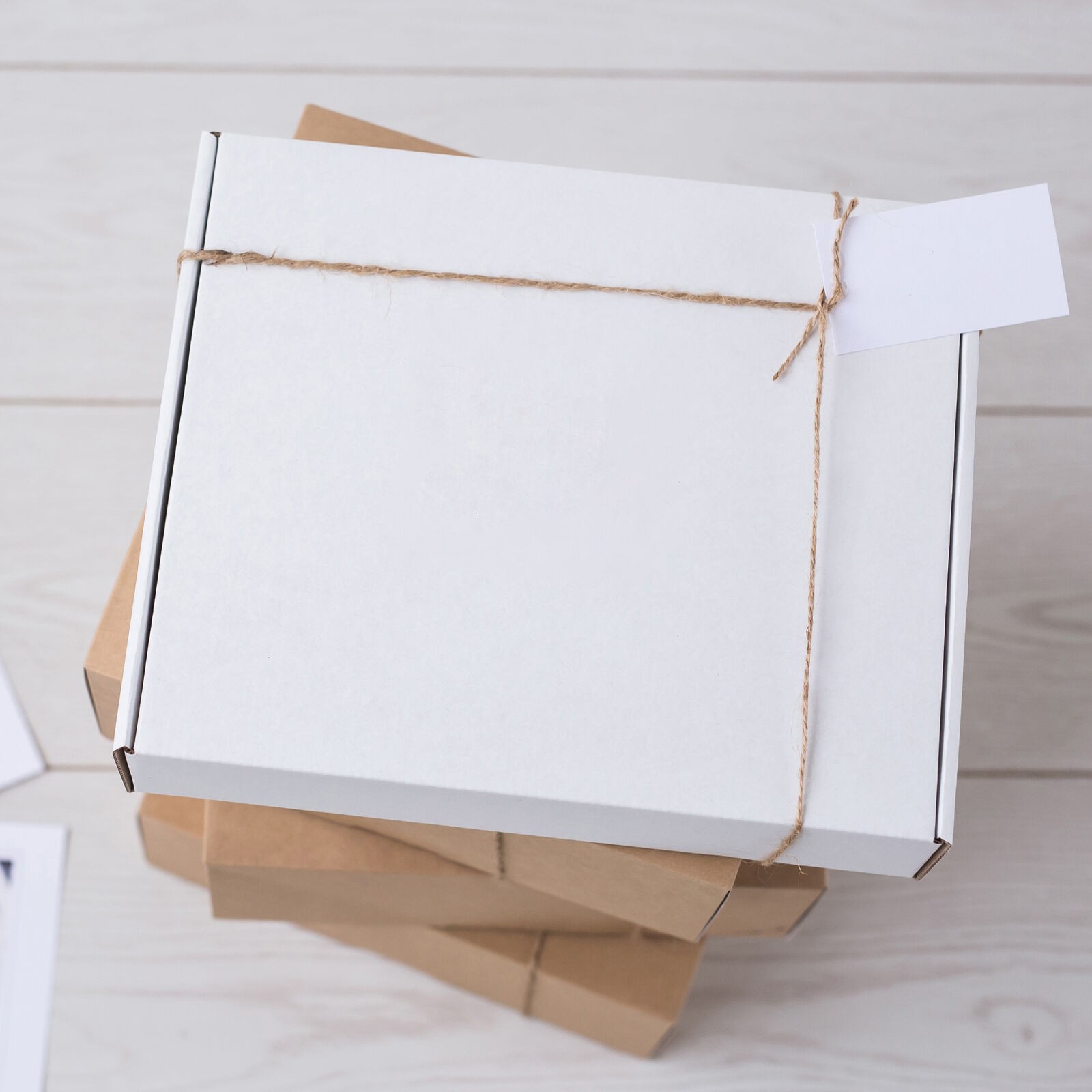 White Corrugated Mailers 10 x 5 x 2″ For Mailing/Shipping ECT-32B 50/Case