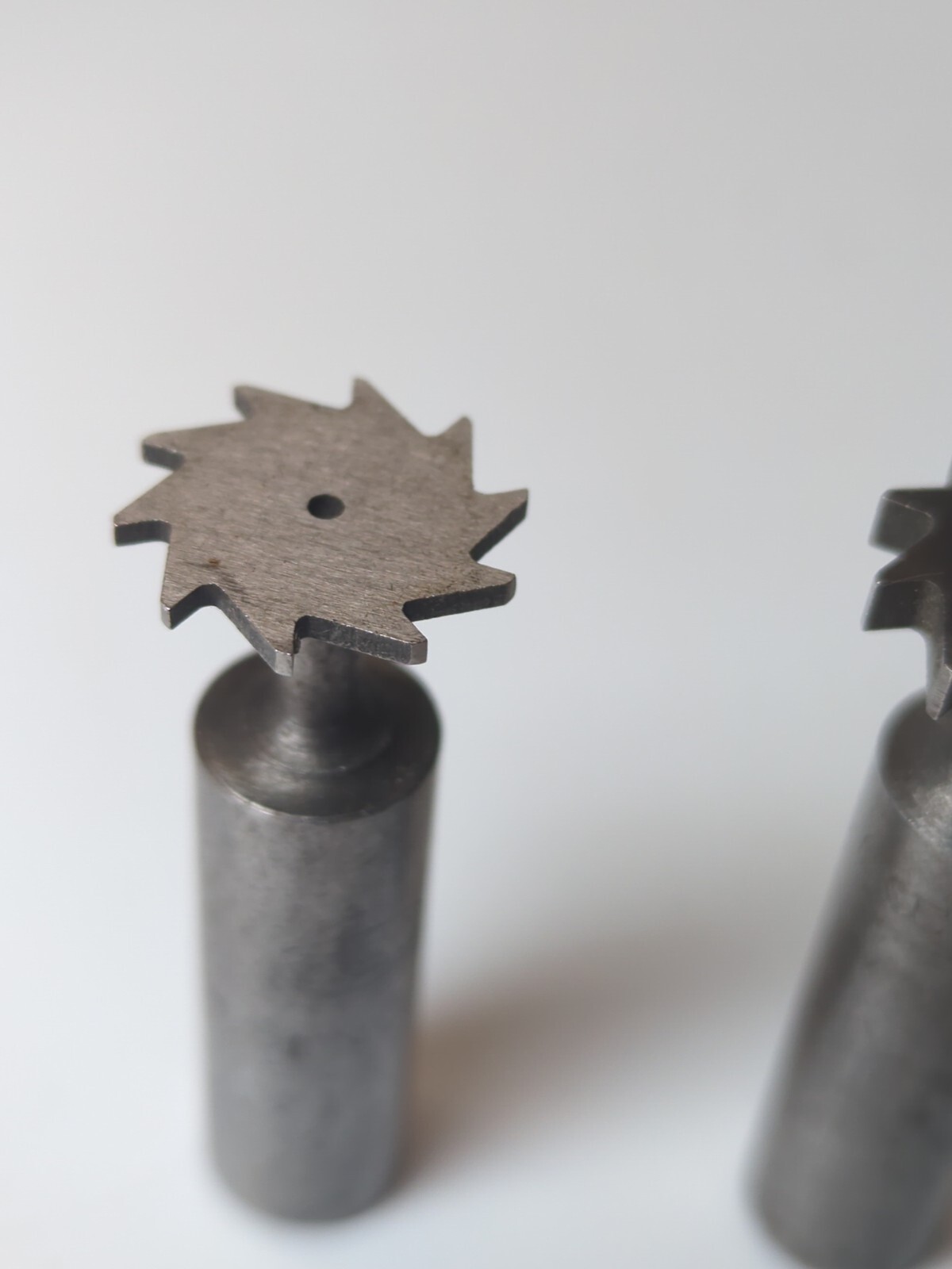 LOT OF 4 KEO HSS KEYSEAT CUTTERS 1/8″ X 1/16″ KEO USA No. 4’s & No. 7’s Bundle