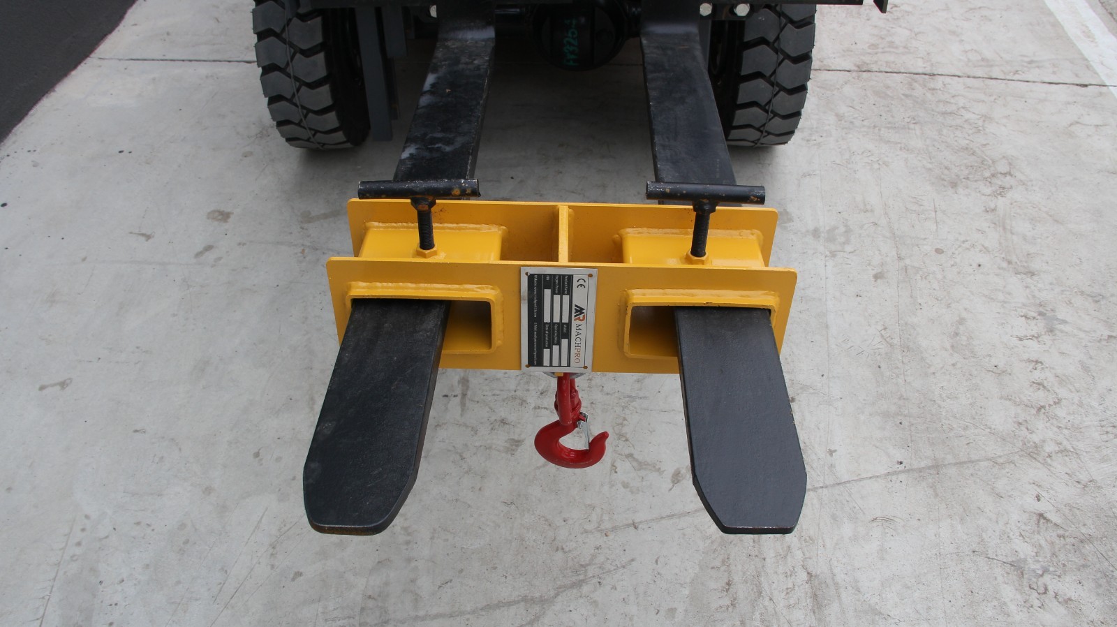 1PCS Forklift-Specific Lifting Attachment-Various Cargo Handling Scenarios